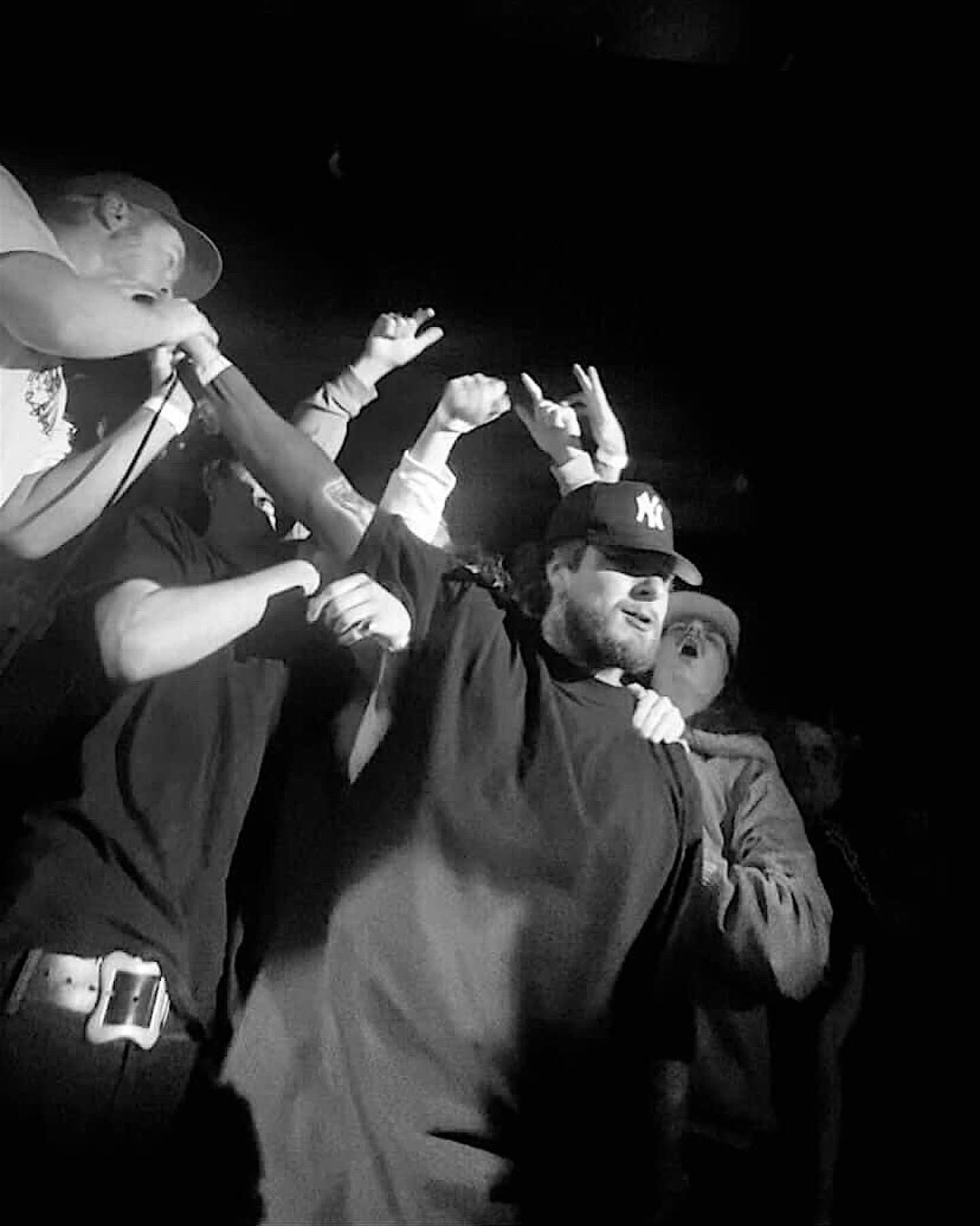 Live In Norwich — photo 16